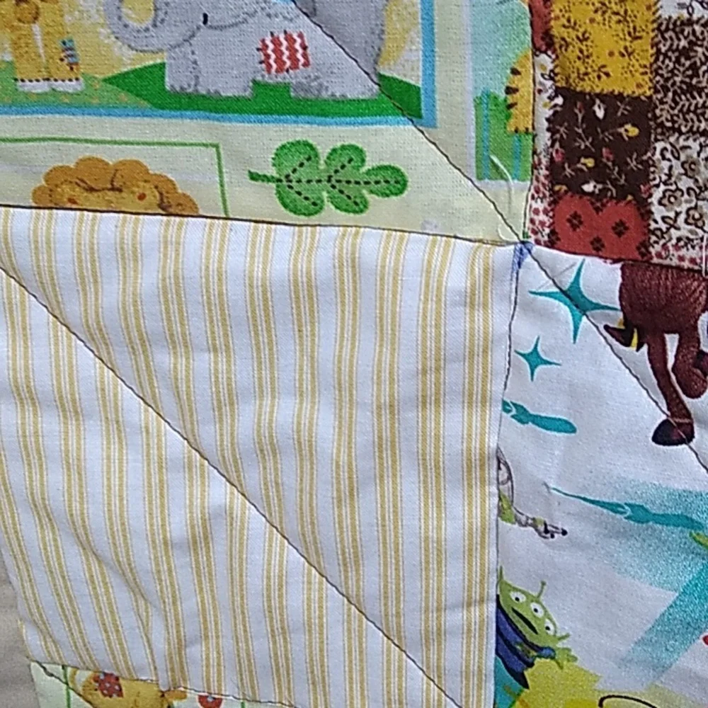 Kid's Patchwork Quilt, Toy Story, Woodland, Zoo Animals, Bees